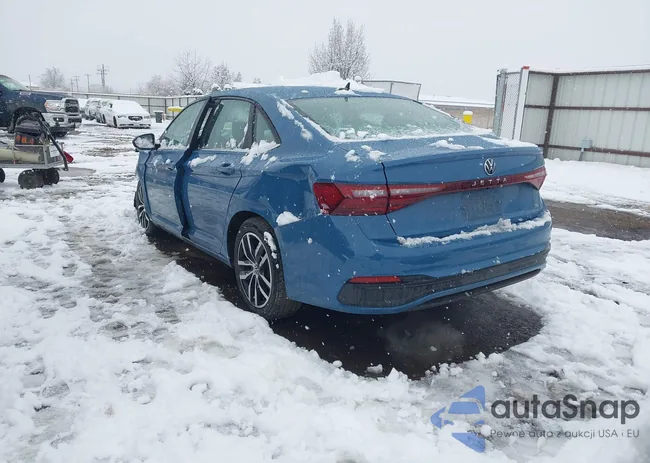 3VW7X7BU9SM090135: 44612823