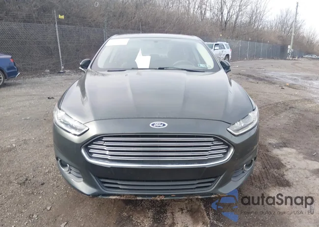 3FA6P0HD5FR250748: 44612208