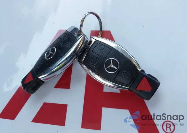 WDCGG8JB4EG277557: 44613485