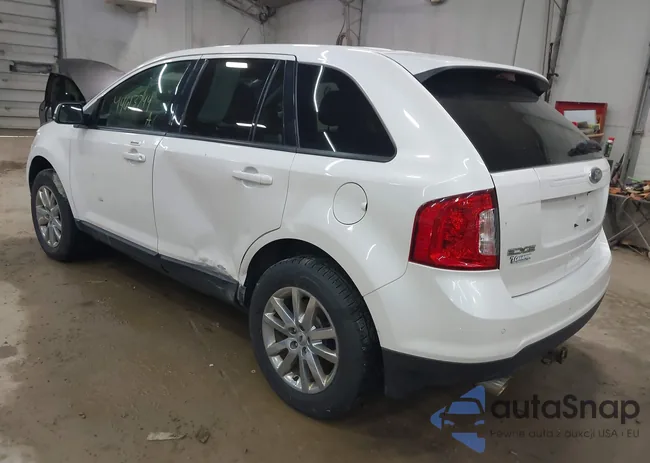 2FMDK4JC3EBB61939: 44613744