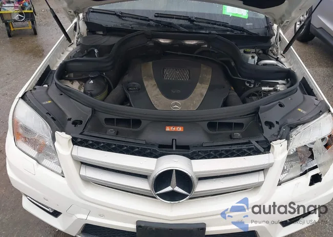 WDCGG8HB7CF878809: 44614011