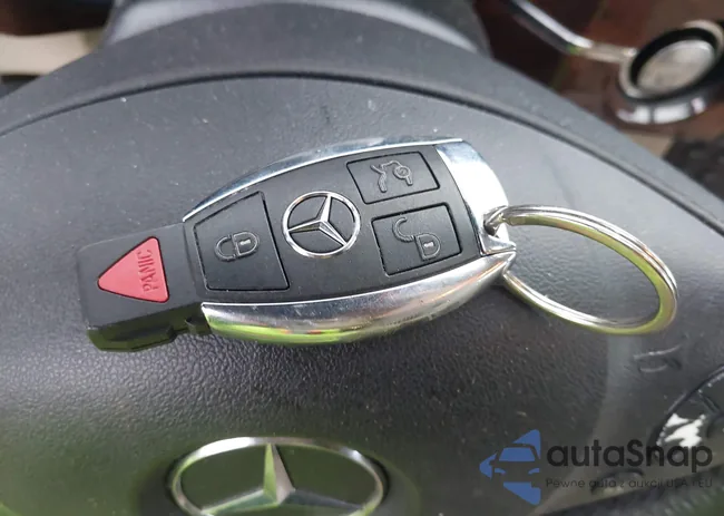 WDCGG8HB7CF878809: 44614011