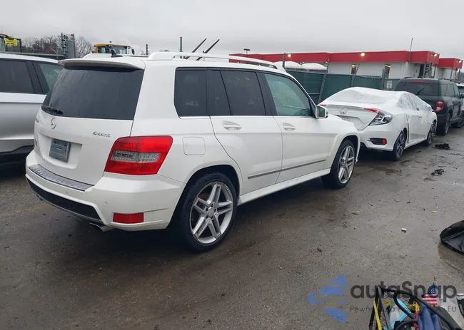 WDCGG8HB7CF878809: 44614011