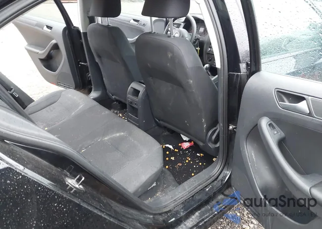 3VW2K7AJ3EM382951: 44614019