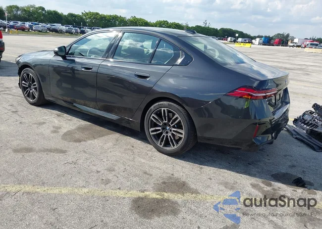 WBA53FJ07TCW35070: 44613104