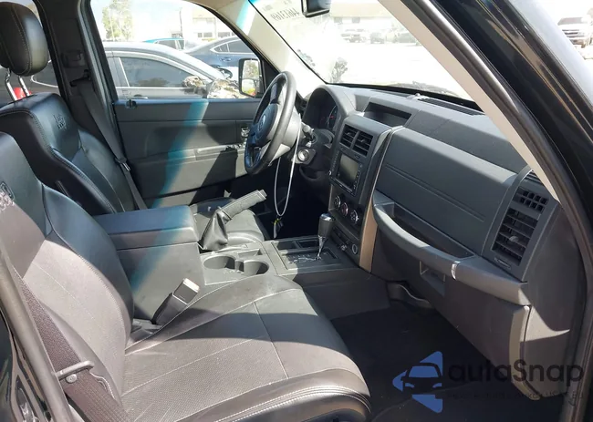 1C4PJLAK2CW207942: 44613169