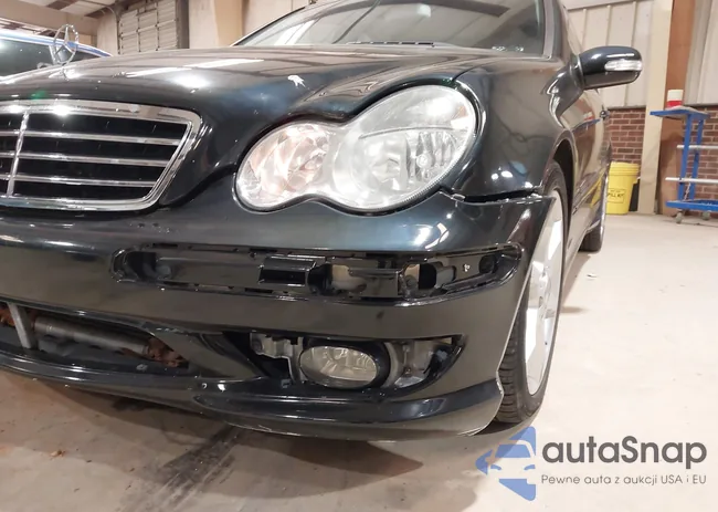 WDBRF52H67F921070: 44613249