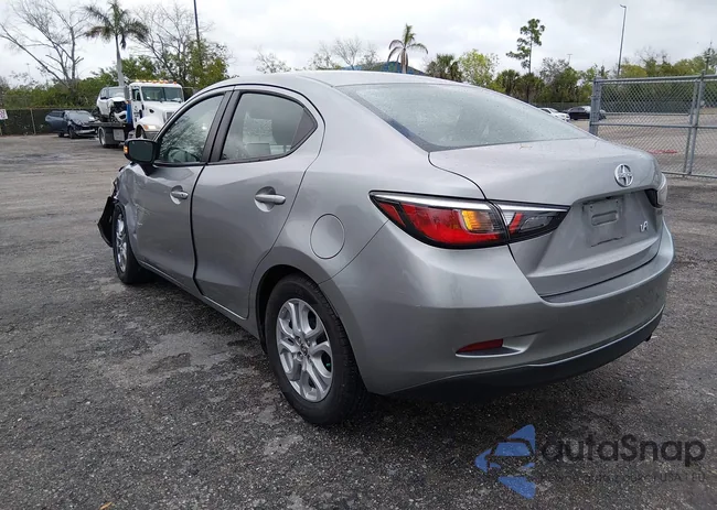 3MYDLBZV2GY115378: 44613311