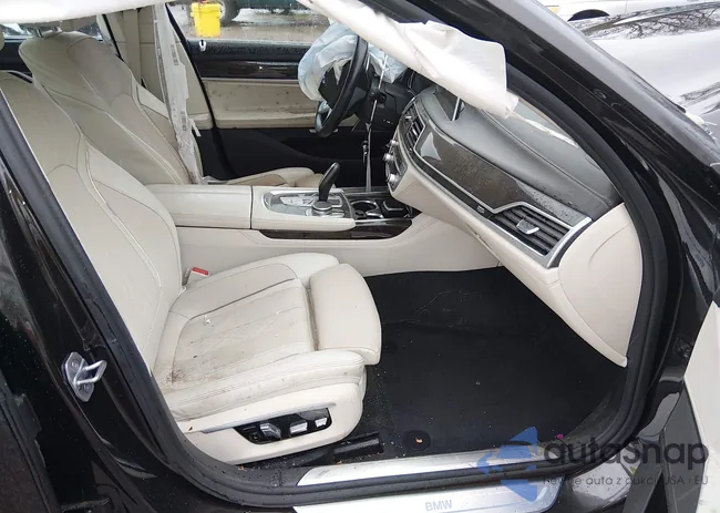 WBA7E2C52GG547143: 44613411