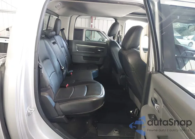 1C6RR7LT2HS549153: 44615010