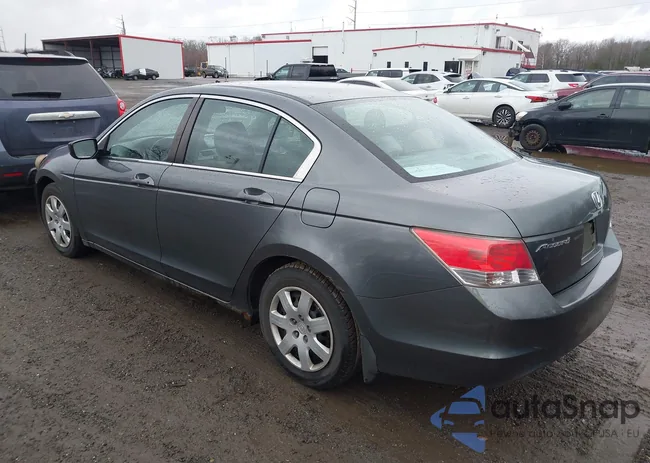 1HGCP2F38AA174675: 44614168