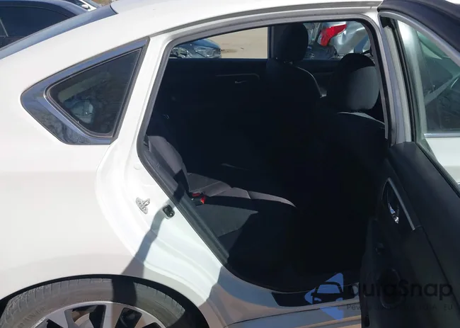 1N4AL3AP1JC280073: 44615631