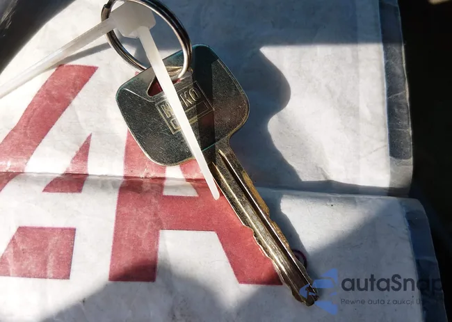 5TESN92N9YZ693203: 44615642