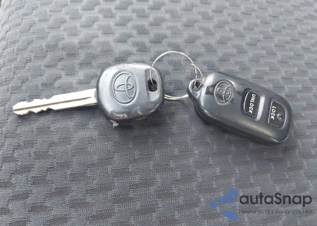 2T1BR32E68C936747: 44615732