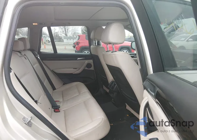 5UXWX9C55E0D40772: 44616439