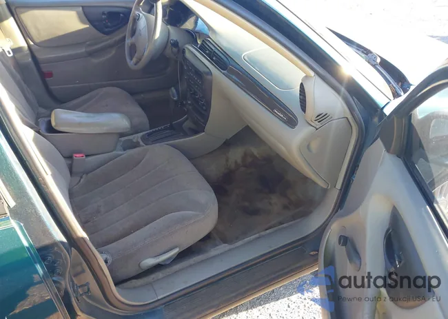 1G1ND52J33M728785: 44616547