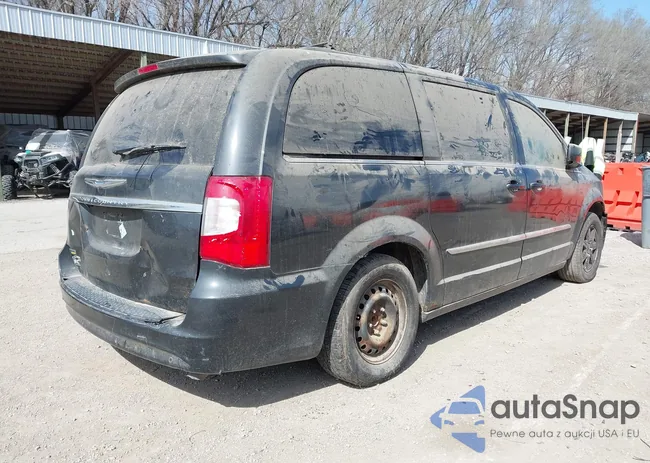 2C4RC1BG3CR157546: 44616705