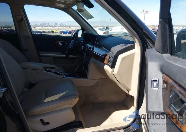 WDCGG8HB7CF804029: 44616721