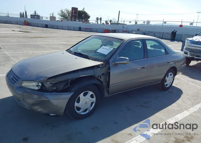 4T1BF22K4WU057008: 44616111