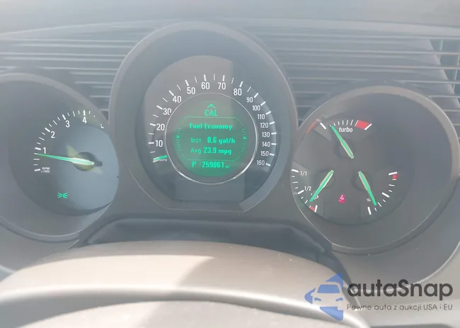 YS3GN4AR2B4000557: 44617735