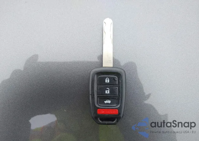 1HGCR2F35GA056196: 44617736