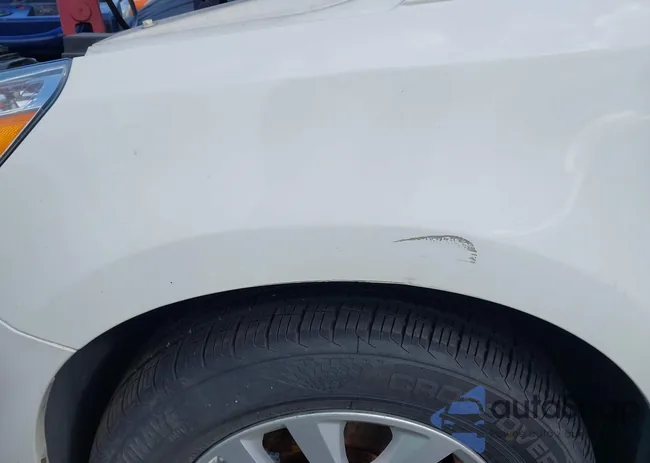 2C4RVABG8CR393555: 44617840