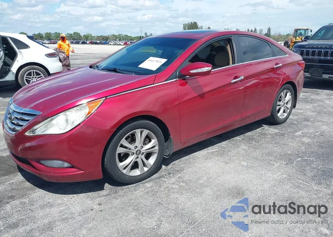 5NPEC4AC4DH704479: 44617876