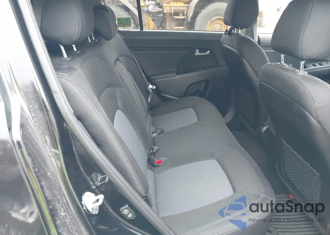 KNDPBCAC1G7859697: 44617897