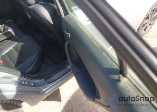 JH4CL96895C018782: 44617943