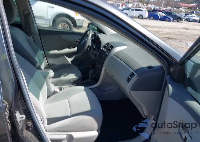 1NXBU40EX9Z068047: 44618941