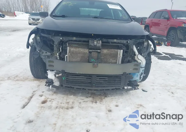 1G1ZB5STXHF196133: 44618099