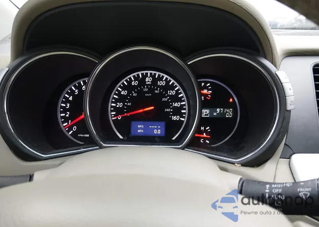 JN8AZ1MU9DW208687: 44618172