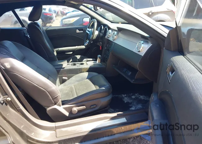 1ZVHT84N495119245: 44618192