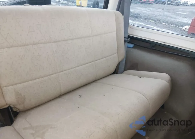 1J4FA29P02P719109: 44618249