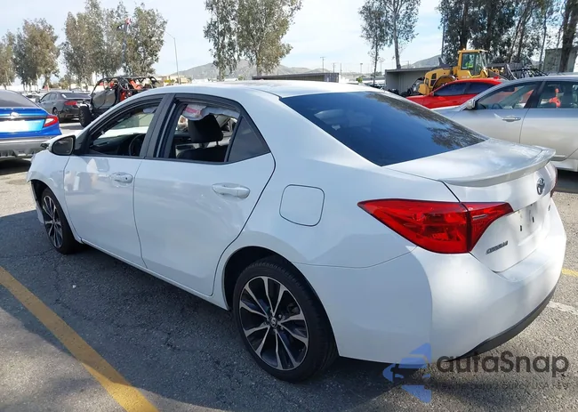 2T1BURHE8KC172979: 44618273