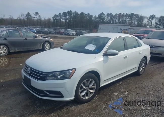 1VWAT7A30GC007940: 44618319