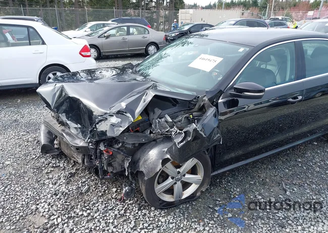 1VWAT7A31EC038661: 44619475