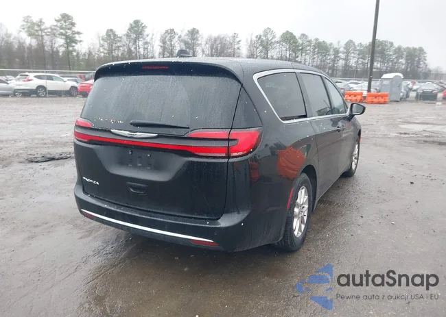 2C4RC1BG8SR570044: 44619592