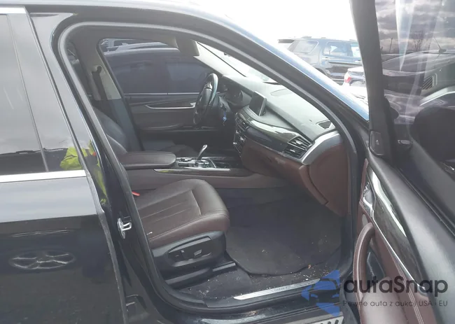 5UXKR0C56G0S84801: 44619636