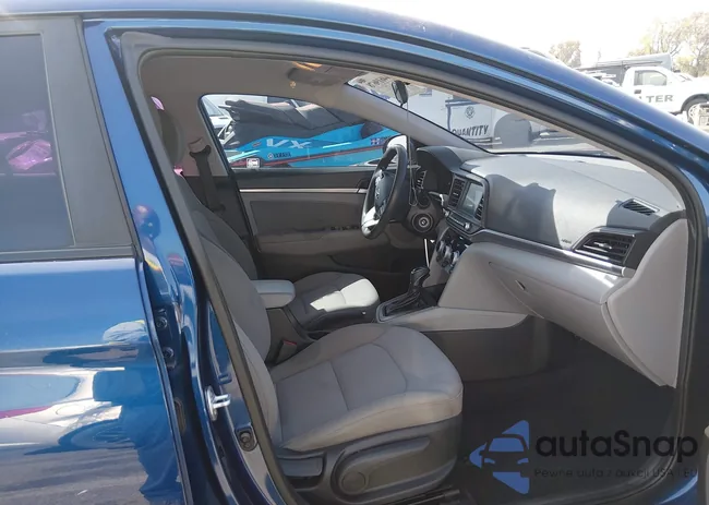 5NPD84LF1KH461800: 44619678