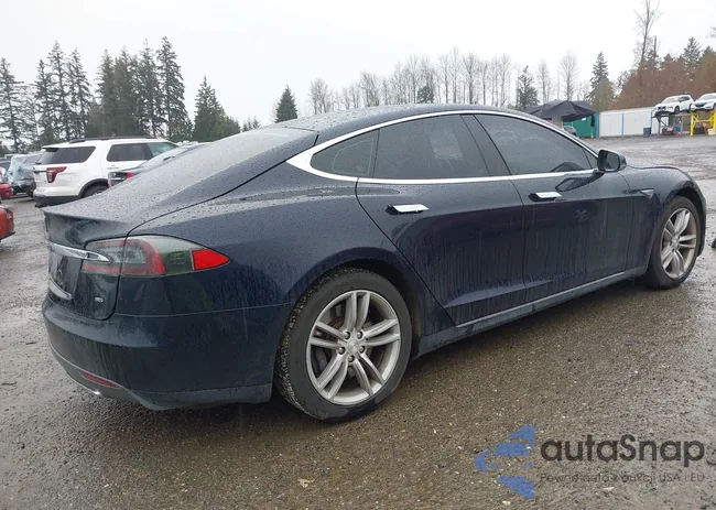 5YJSA1H14EFP51166: 44619689