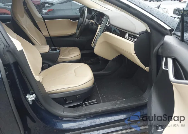 5YJSA1H14EFP51166: 44619689