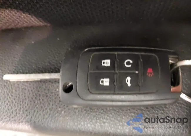 1G1PJ5SC4C7186565: 44619801