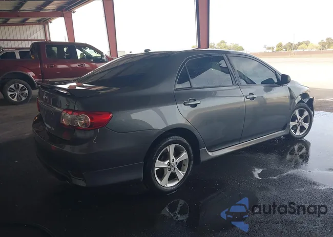 2T1BU4EE7BC621947: 44619075