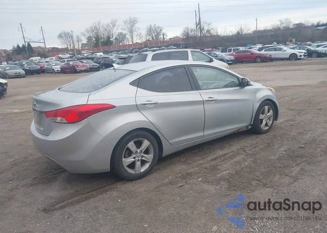 5NPDH4AE0DH421320: 44620439