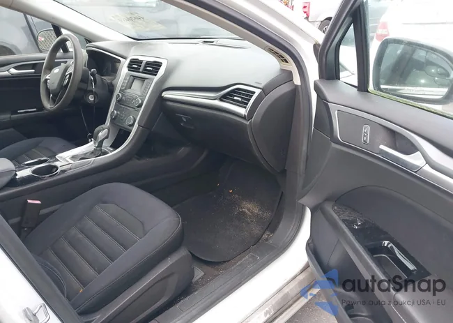 3FA6P0H75DR204585: 44620489