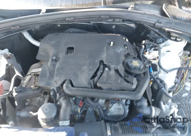 SALYL2RX7JA771002: 44620636