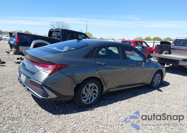 KMHLM4DG5RU845024: 44620910