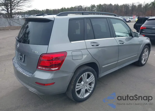 WDCGG8JB0FG430923: 44620989