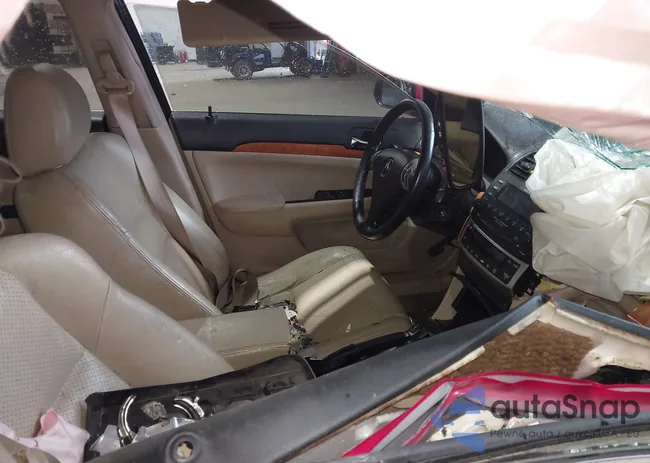 JH4CL96815C020946: 44620124